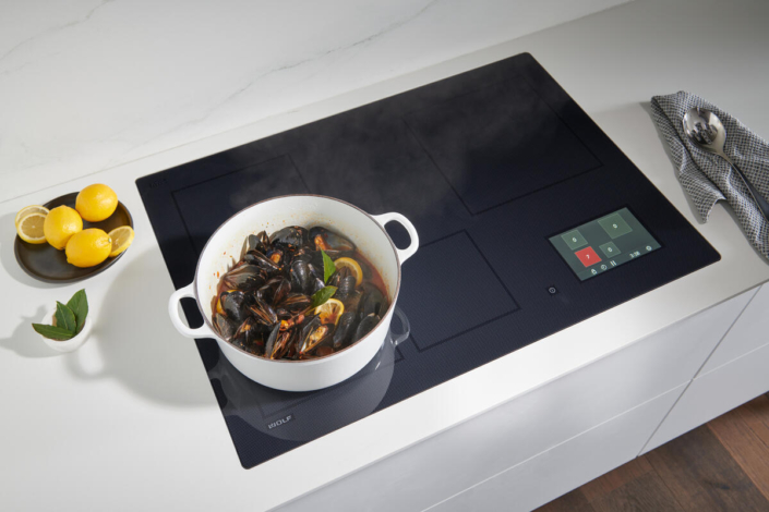 Wolf Cooktop | Marchand Creative Kitchens